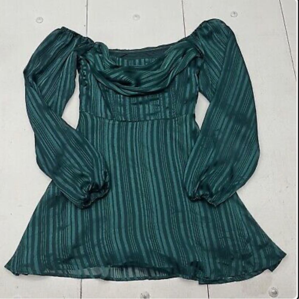 🆕 NWT Altar’d State Jojo dress - Spruce- Size Lg